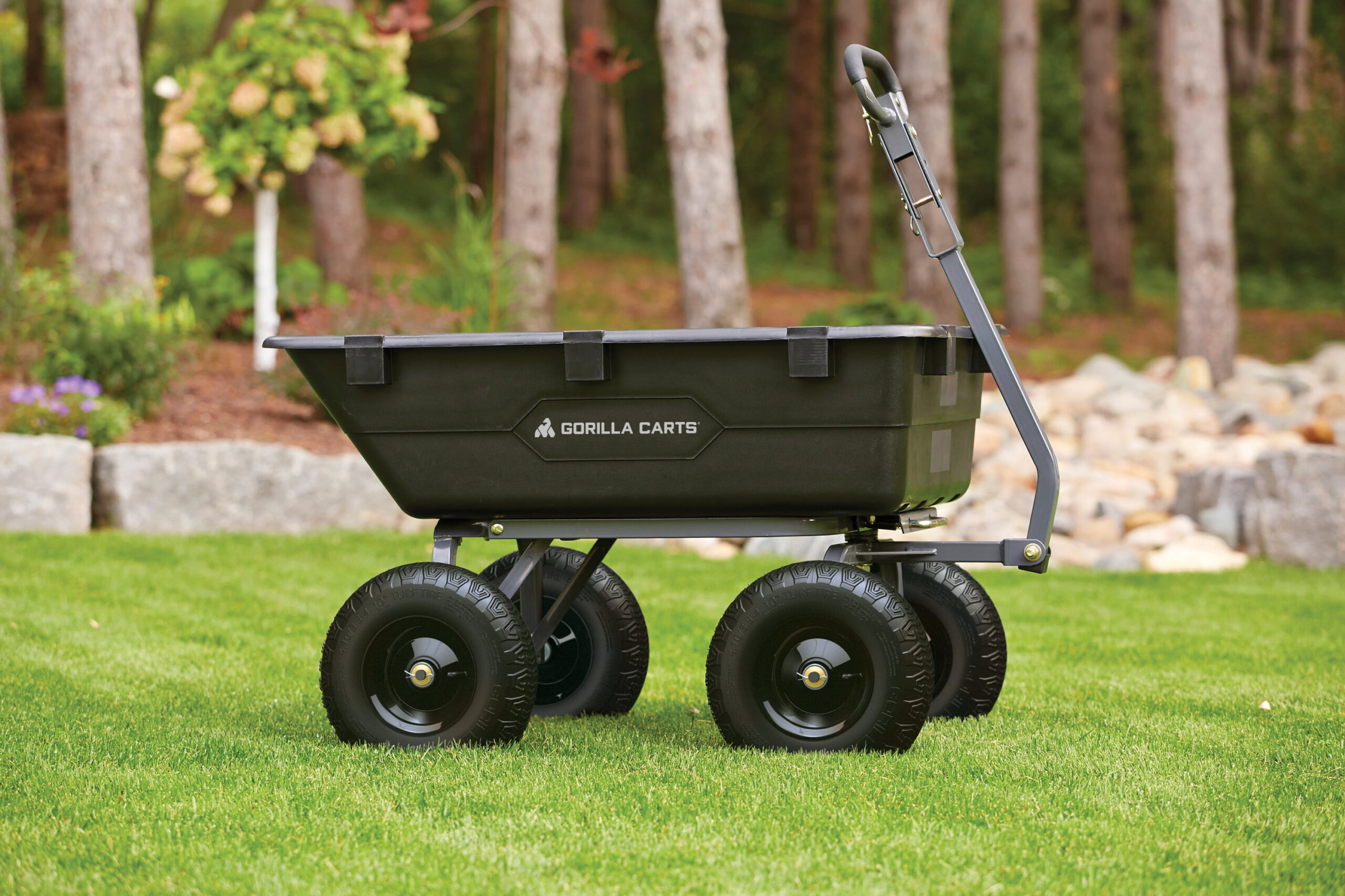 Gorilla Carts GOR6PS 1200-lb. Heavy-Duty Poly Dump Cart， 13 Tires