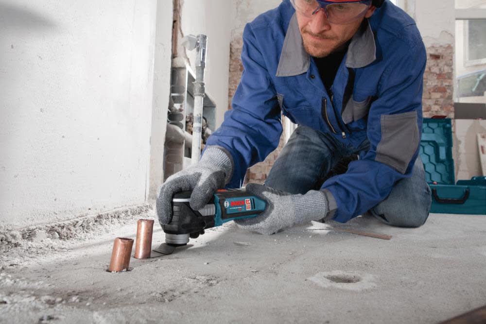 Bosch 18 V EC Brushless StarlockPlus Oscillating Multi-Tool (Bare Tool) GOP18V-28N from Bosch