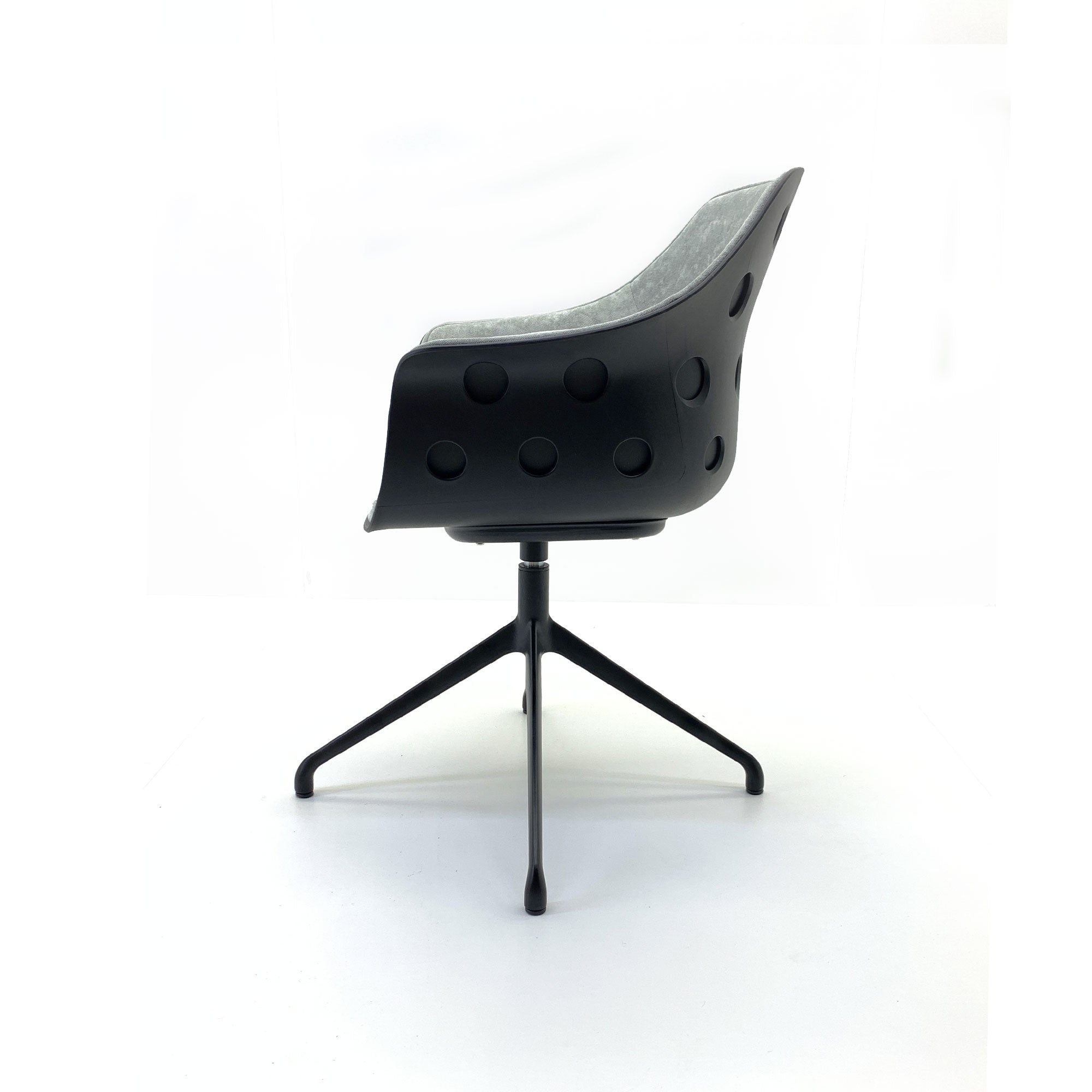 Display Piece - Classic Aluminum Office Chair Che-048-BNakheel