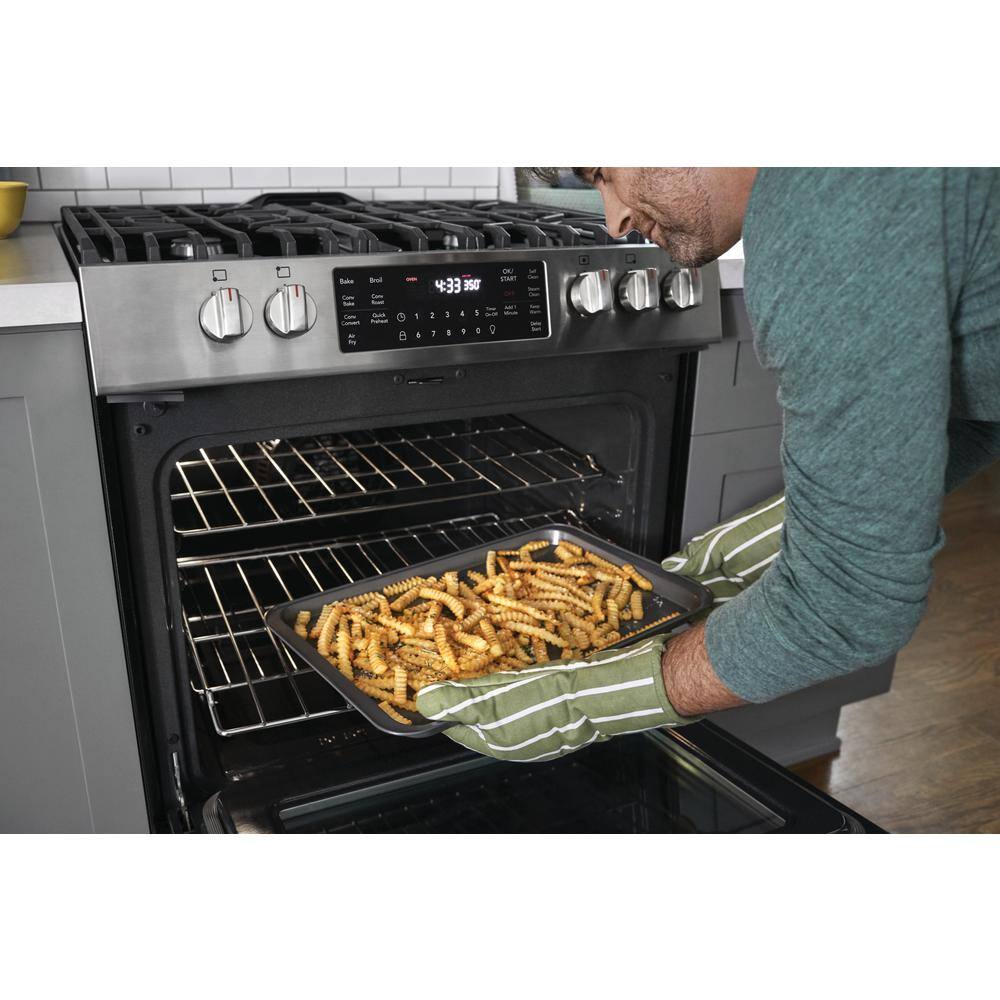 FRIGIDAIRE GALLERY 30 in. 5 Burner Slide-In Gas Range in Stainless Steel with Convection and Air Fry FGGH3047VF