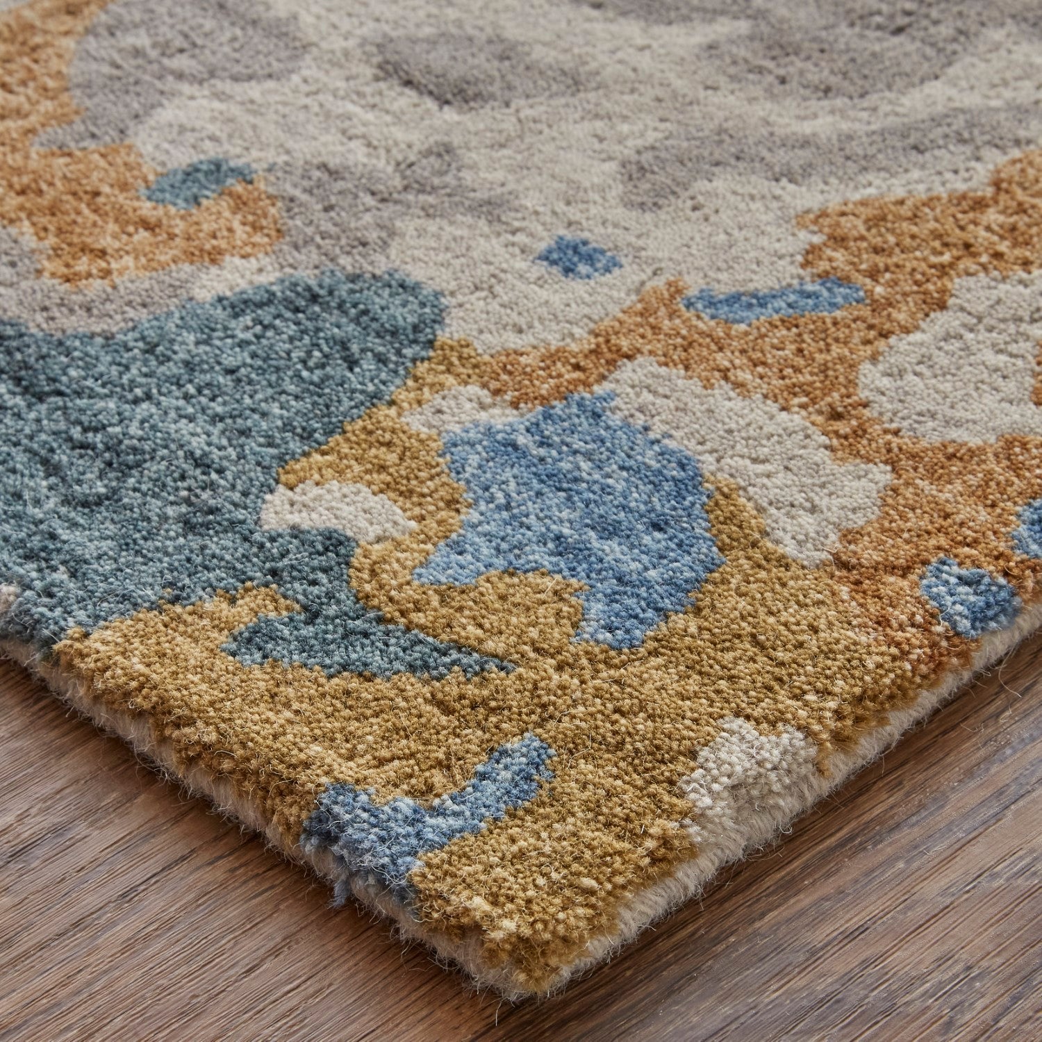 Calista Hand-Tufted Abstract Opal Gray/Blue/Bronze Rug