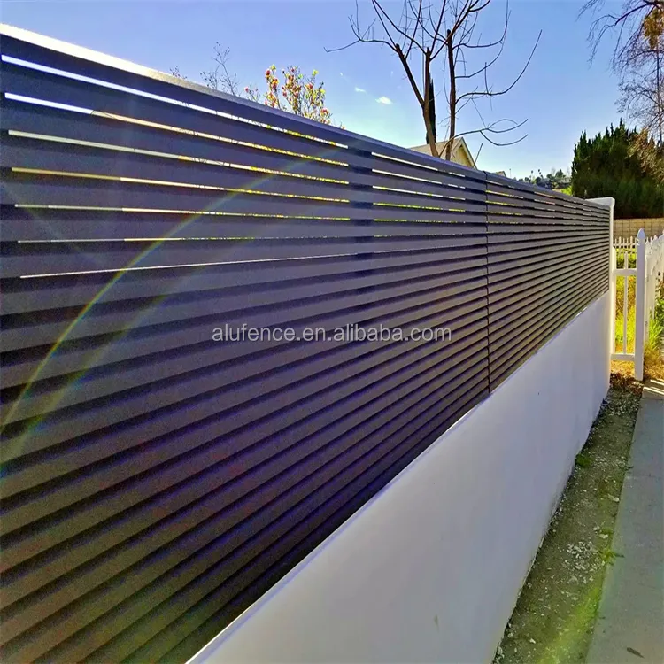 Modern Design Customized Outdoor Metal Fence Panels Privacy Fence Aluminum DIY Privacy Slat Fences Screens Panels