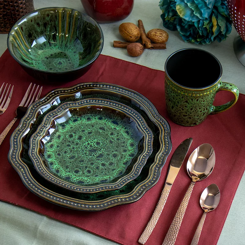 Elama Jade Waves 16 Piece Stoneware Dinnerware Set in Green