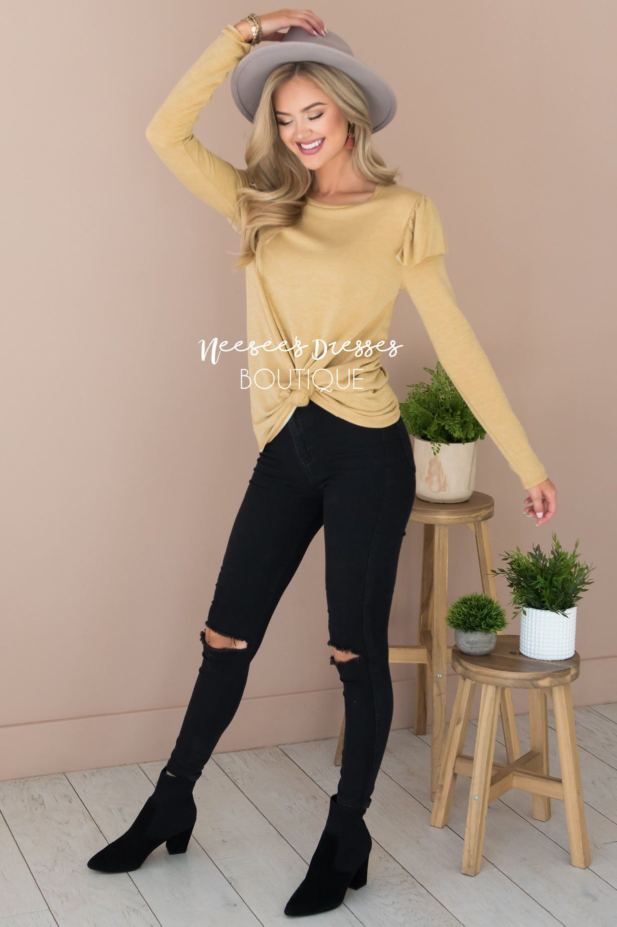 You're So Beautiful Ruffle Sleeve Top