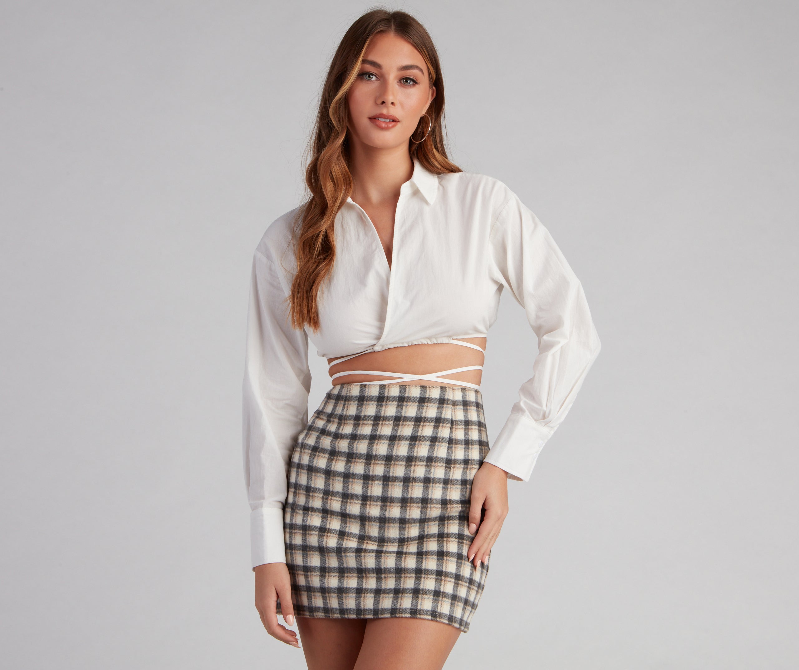 Elevated Basic Collared Crop Top