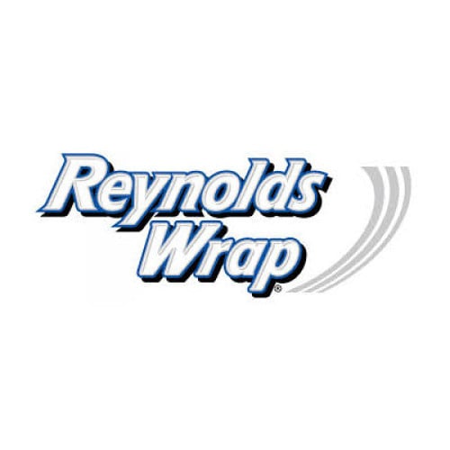 Reynolds PVC Food Wrap Film Roll in Easy Glide Cutter Box， 18