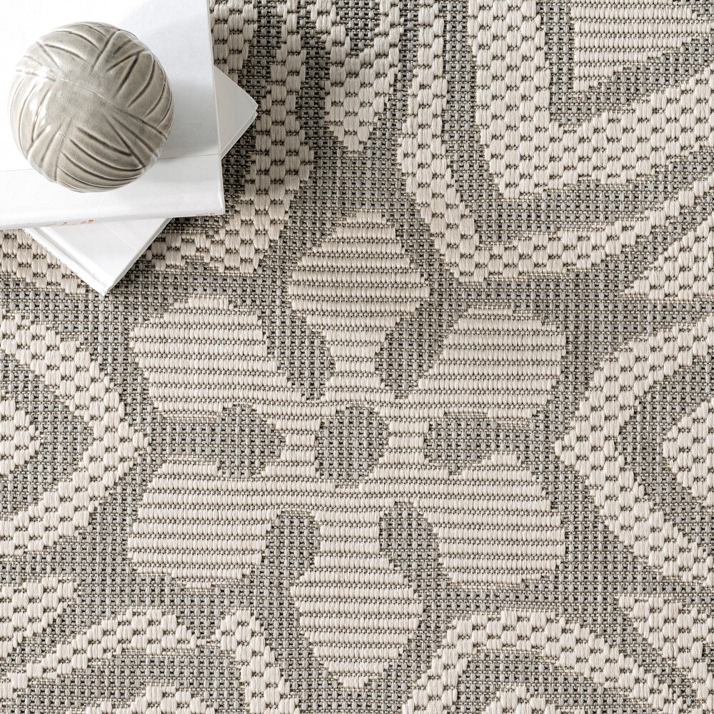 Brooklyn Rug Co Dakota Geometric Indoor/Outdoor Area Rug