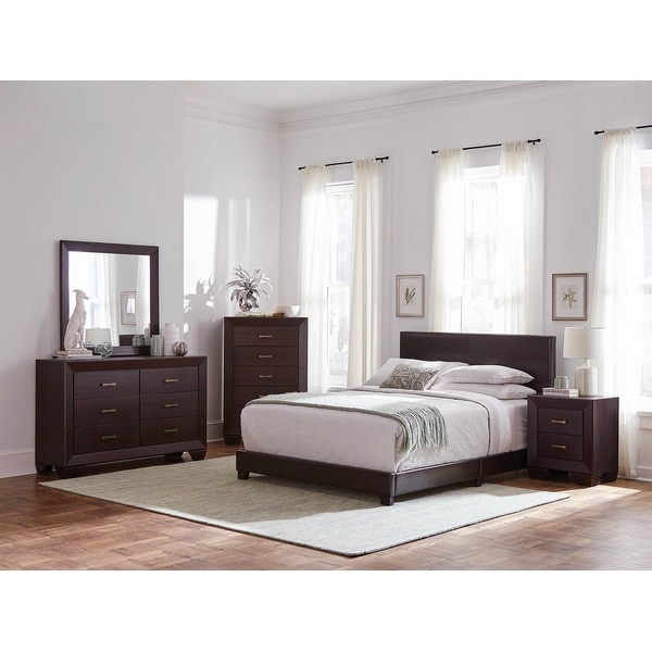 Warwick Brown and Dark Cocoa 4-piece Upholstered Bedroom Set - - 33987935