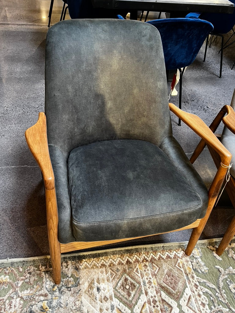 WRANGLER CHAIR