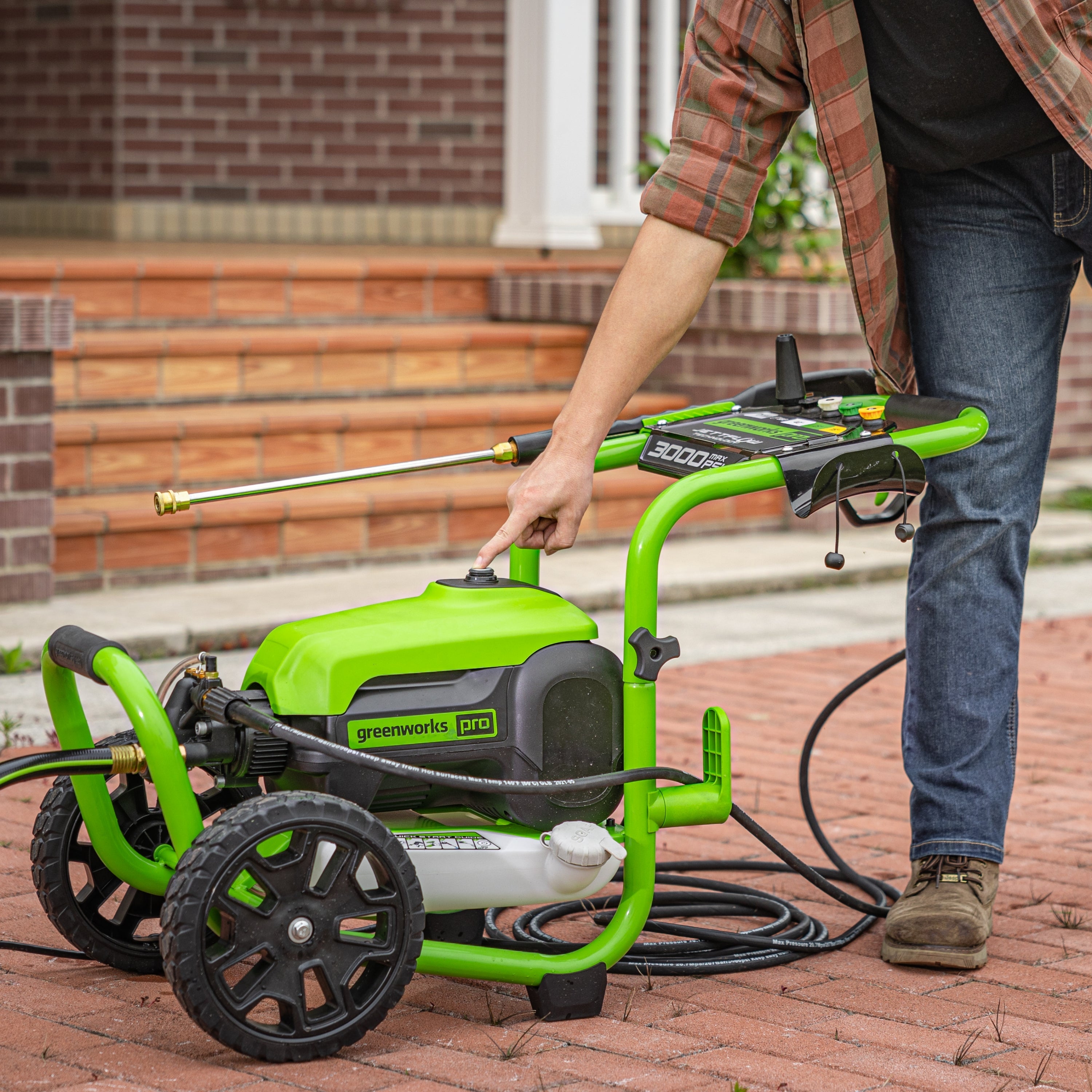 3000-PSI 2.0-GPM Pressure Washer | Greenworks Tools