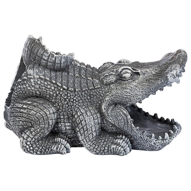 Design Toscano Swamp Alligator Gutter Guardian Downspout Statue