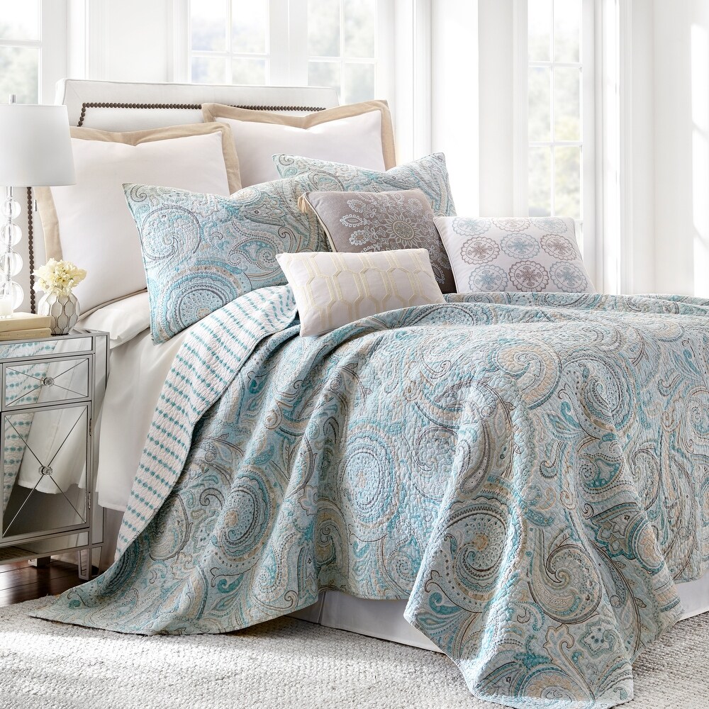 Spruce Spa Full/Queen Quilt Set   Levtex Home