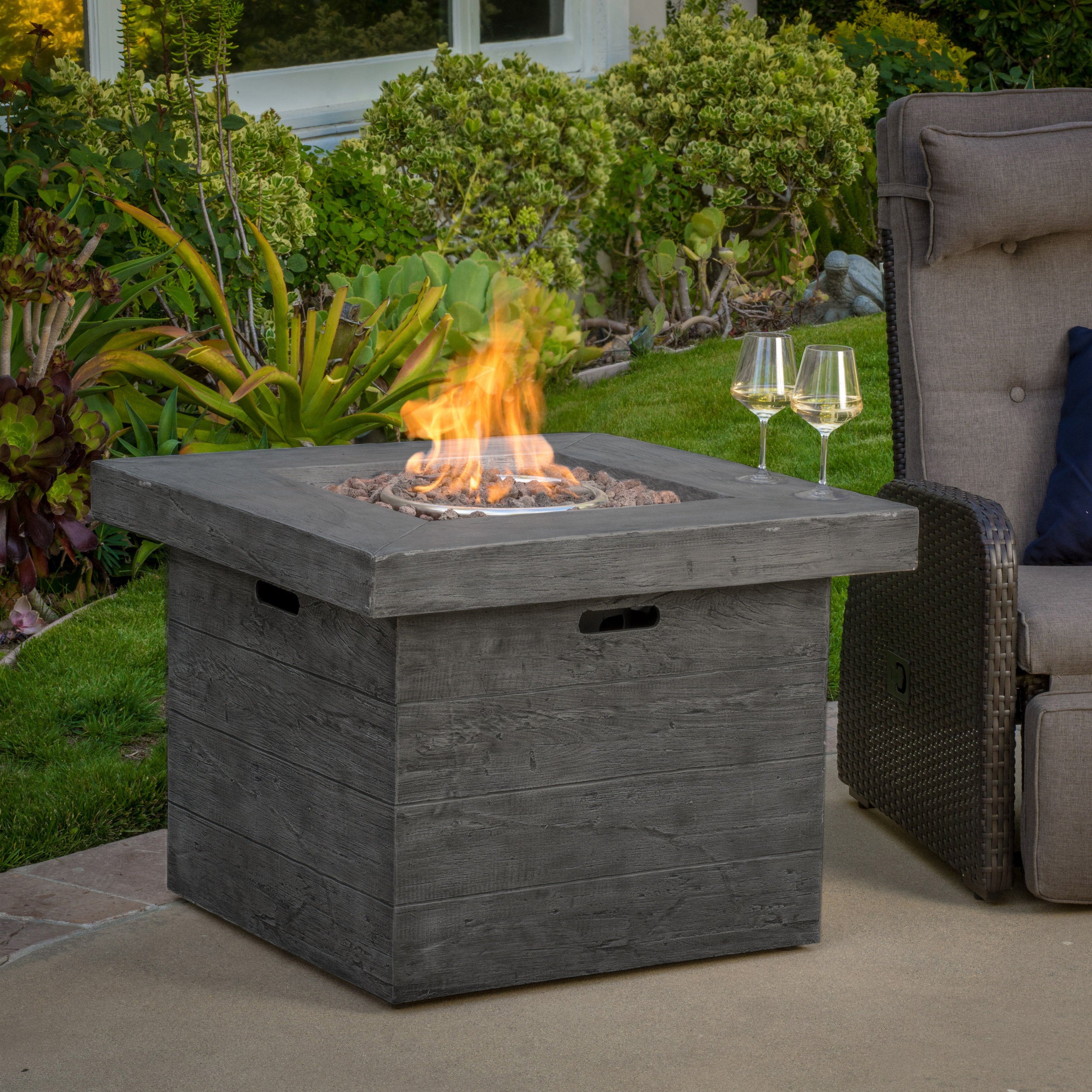 Vermont Outdoor 32-inch Square Liquid Propane Fire Pit with Lava Rocks