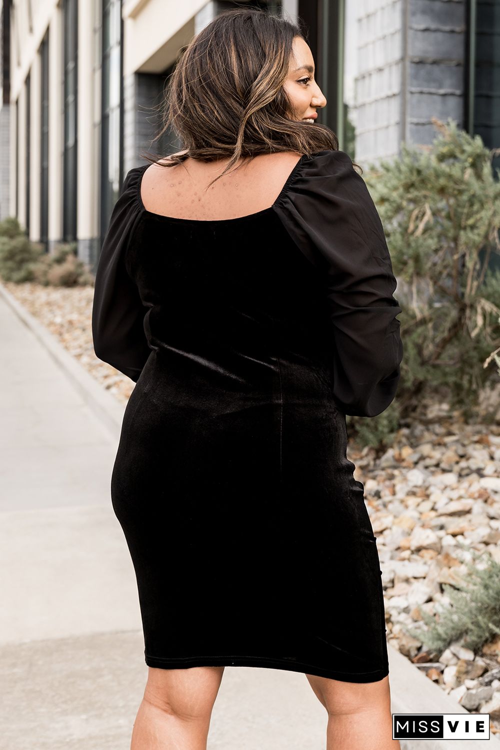 Black Plus Size Ruched Puffy Sleeve Bodycon Dress