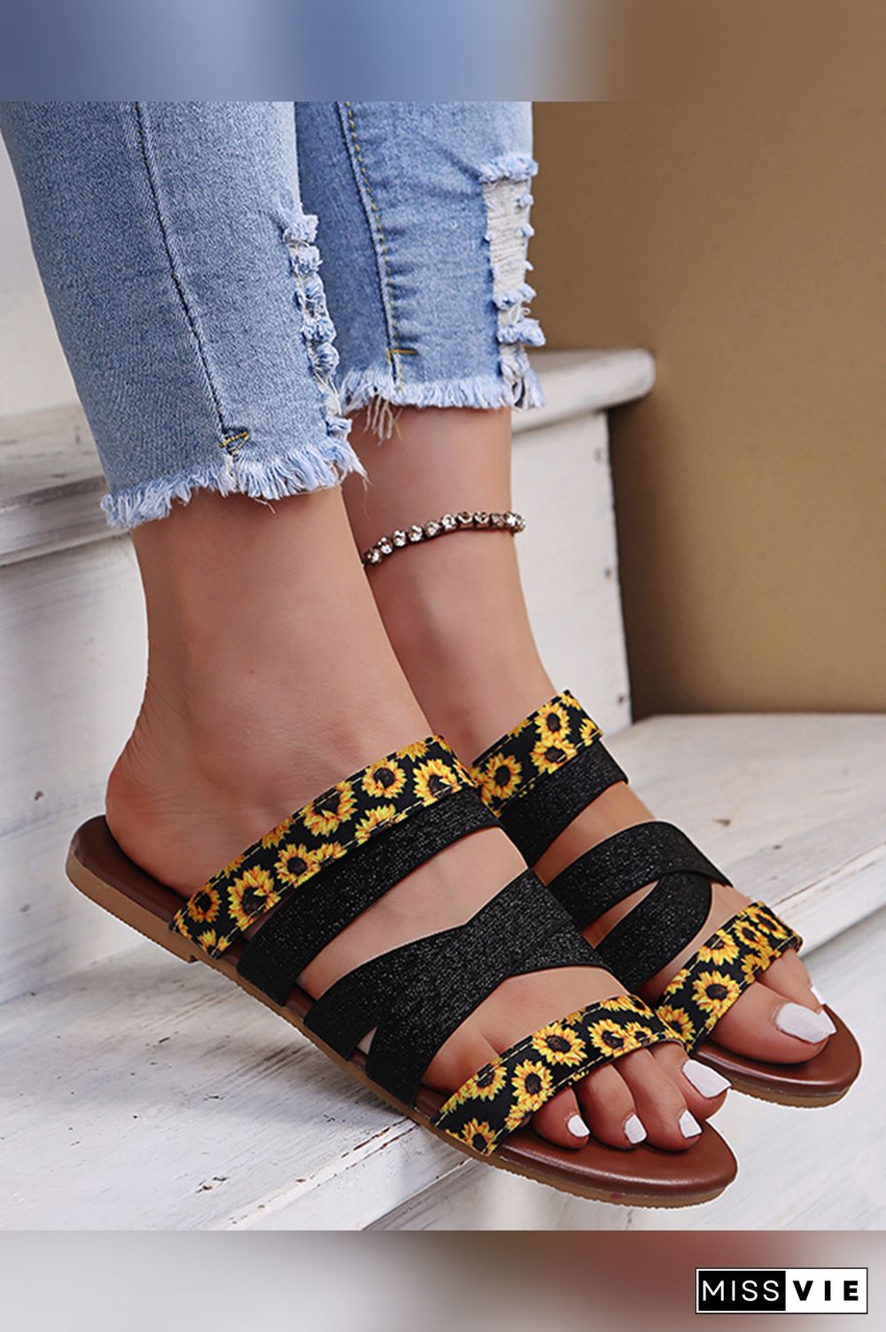 Daisy Print Flat Sandals Wholesale