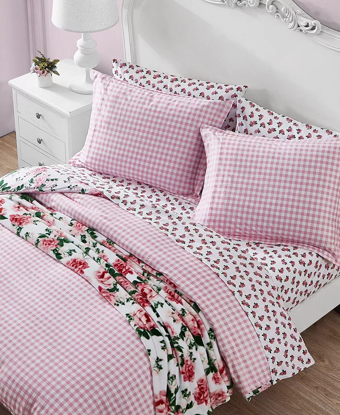 Betsey Johnson Blooming Roses 2-Piece Duvet Cover Set， Twin