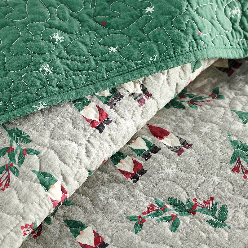 St. Nicholas Square? Gnomes Printed Quilt Set with Shams