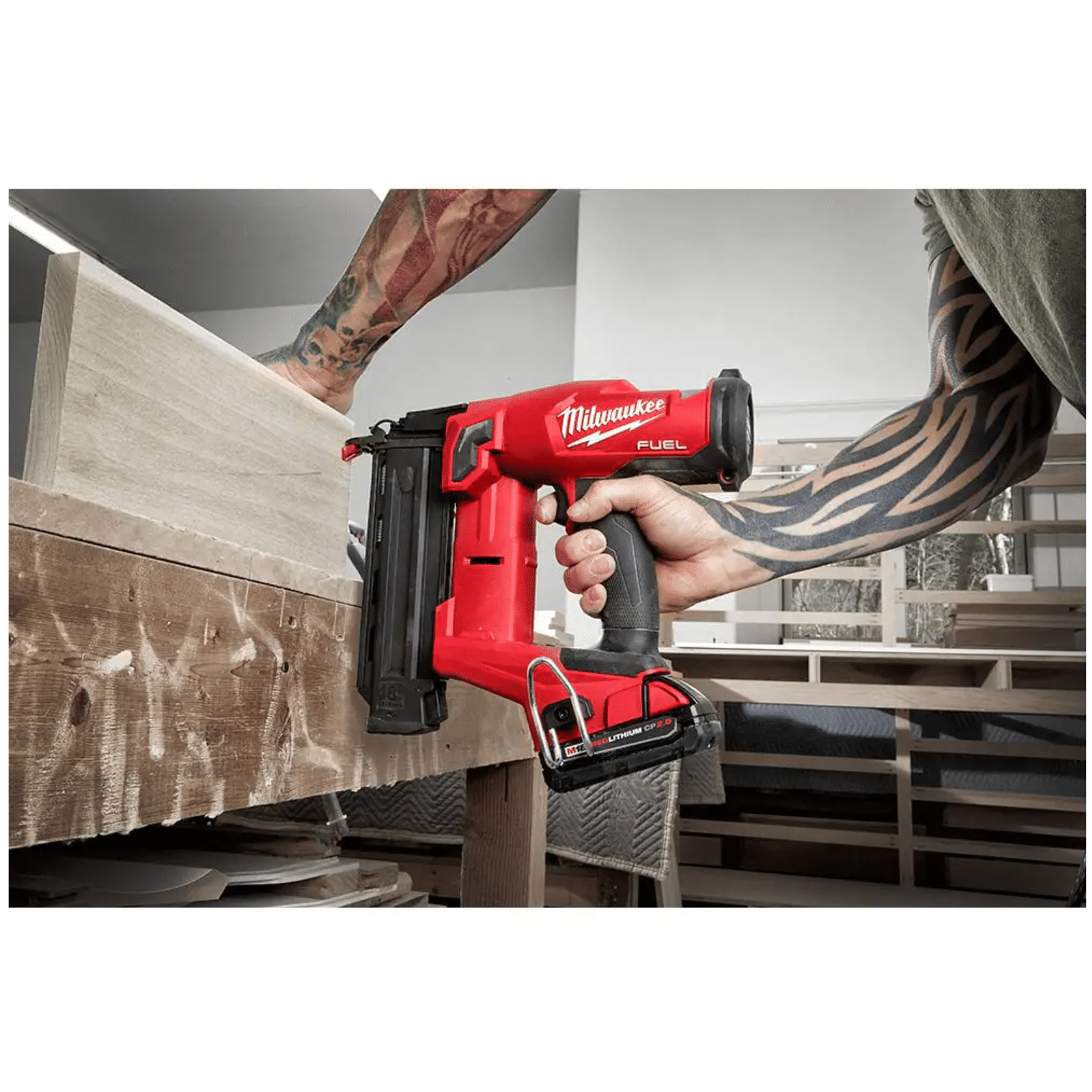 Milwaukee M18 FUEL 18-Volt 18-Gauge Lithium-Ion Brushless Cordless Gen II Brad Nailer and Tinted Performance Safety Glasses