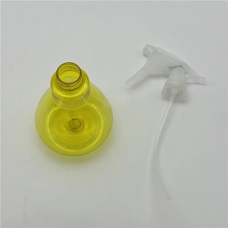 500ML Manual Trigger Spray Bottle Plastic Fogger Sprayer Garden Plant Watering Sprayer