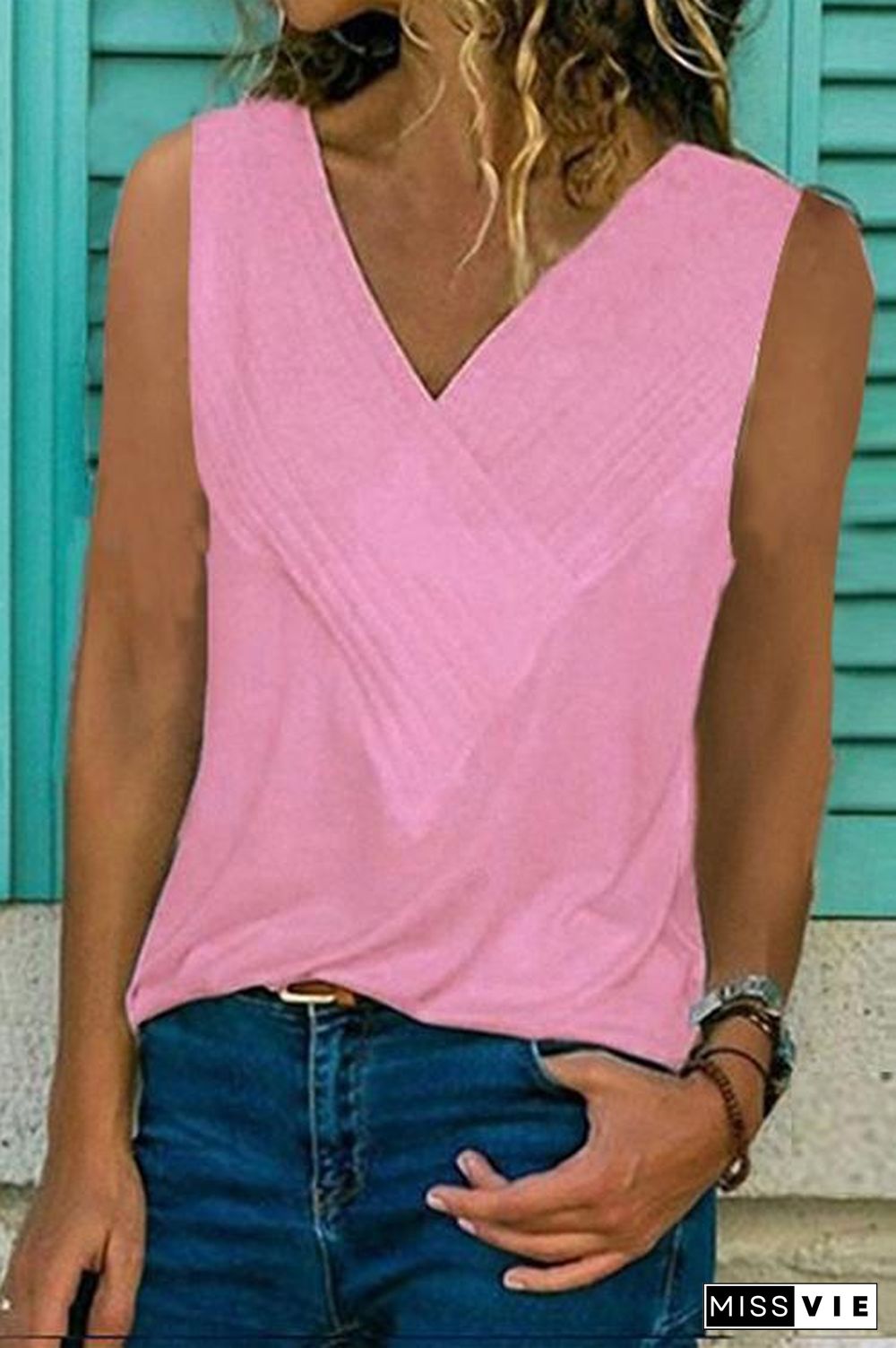 Basic V-Neck Sleeveless T-shirt