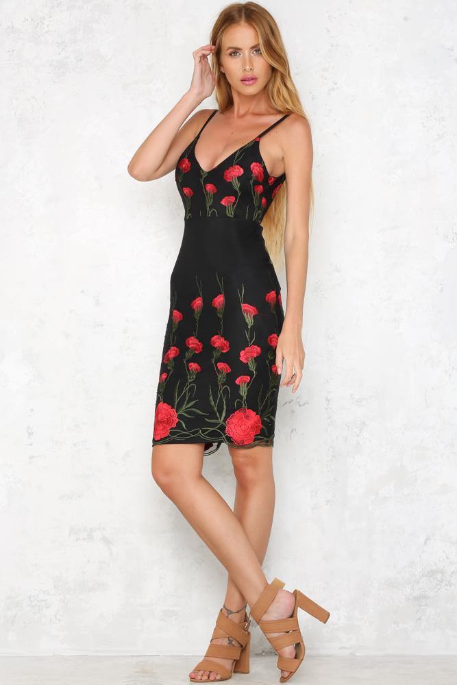 Kiss From A Rose Midi Dress Black