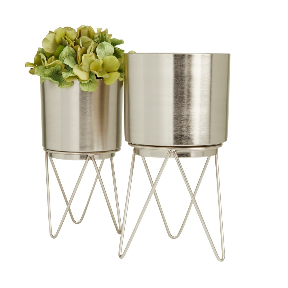 CosmoLiving by Cosmopolitan Metal Modern Planter (Set of 2)   S/2 12\