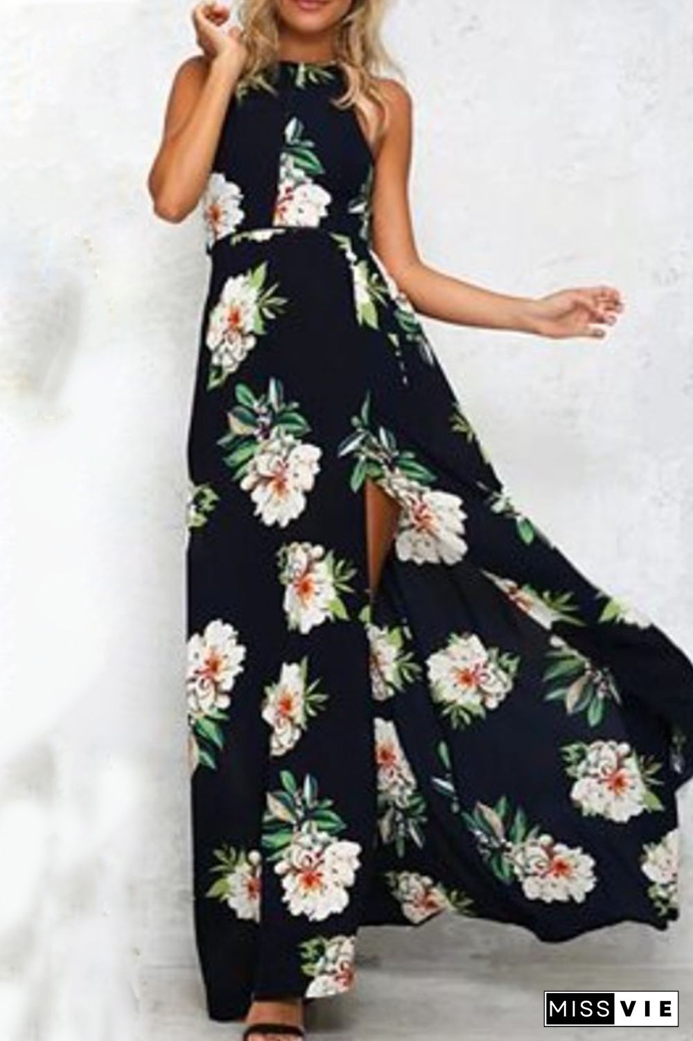 Elegant Floral Backless Slit Strap Design Halter Dresses(3 Colors)