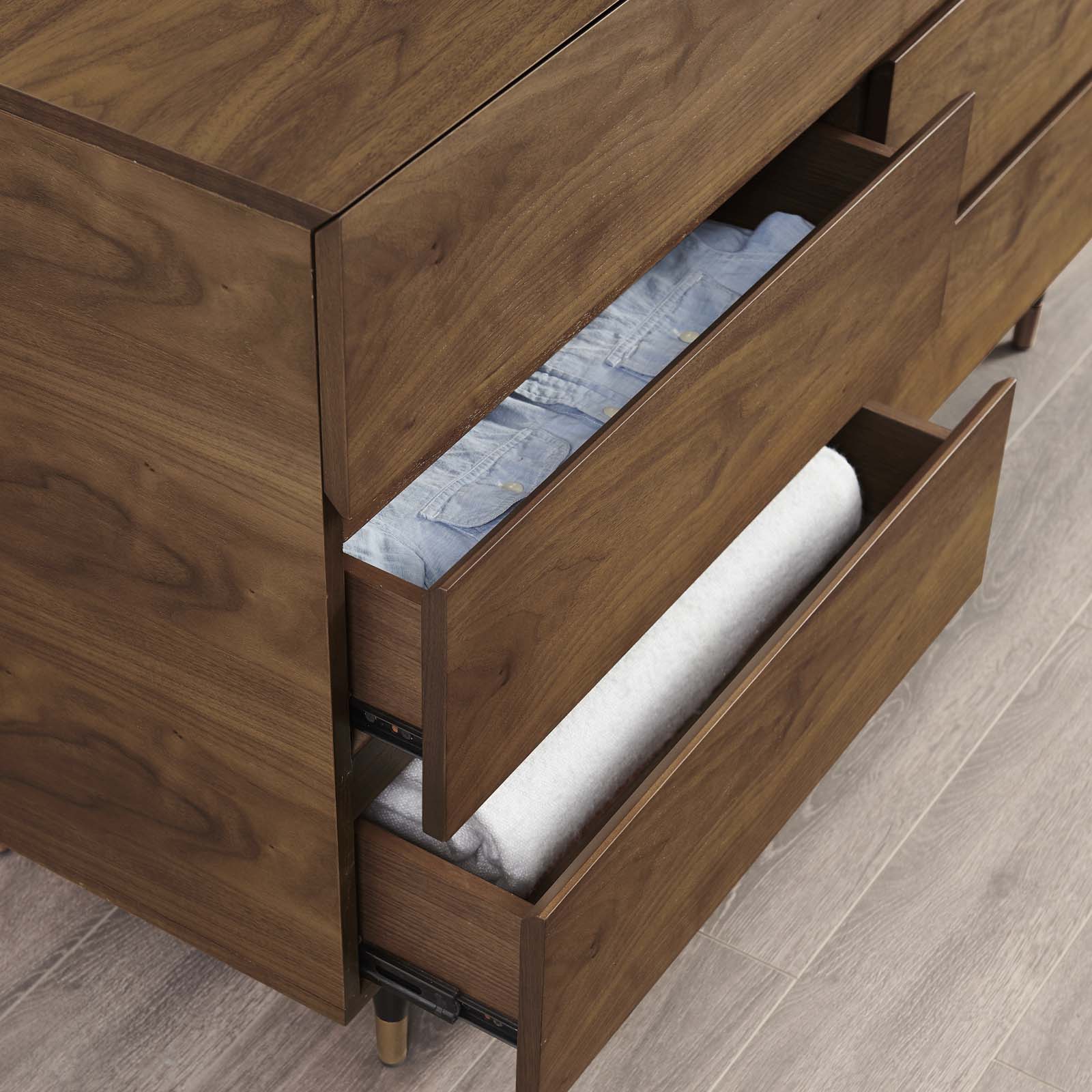 Caima 6-Drawer Dresser, Walnut