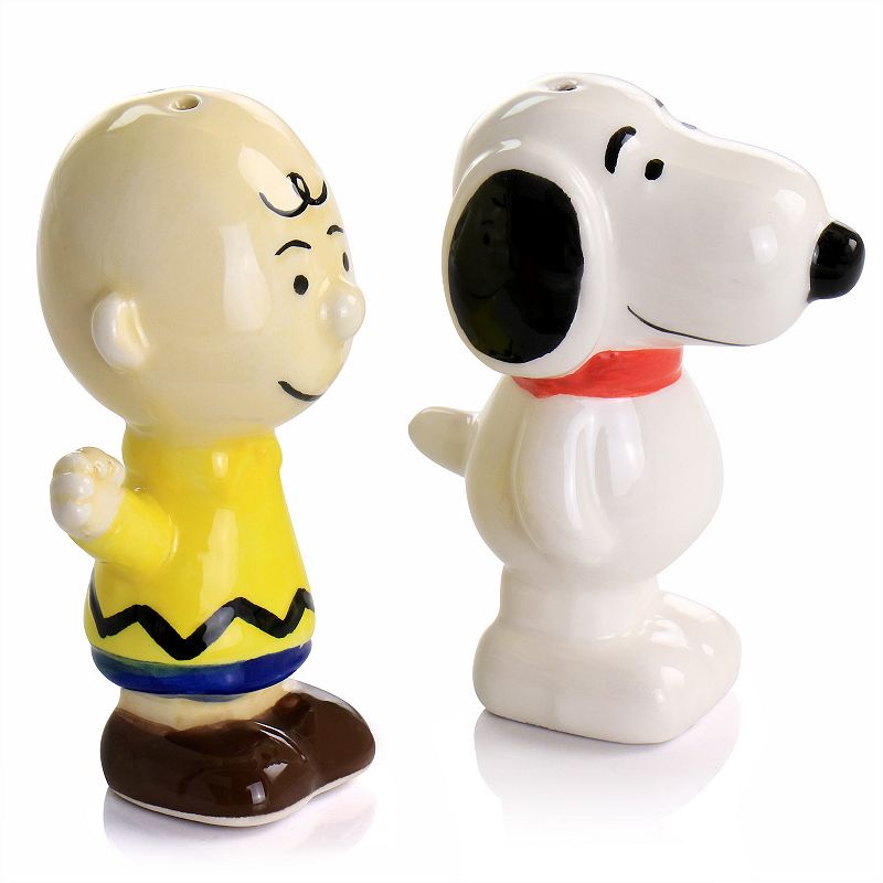 Gibson Home Peanuts Classical Pals Charlie Brown and Snoopy Figurine Salt and Pepper Shaker Set