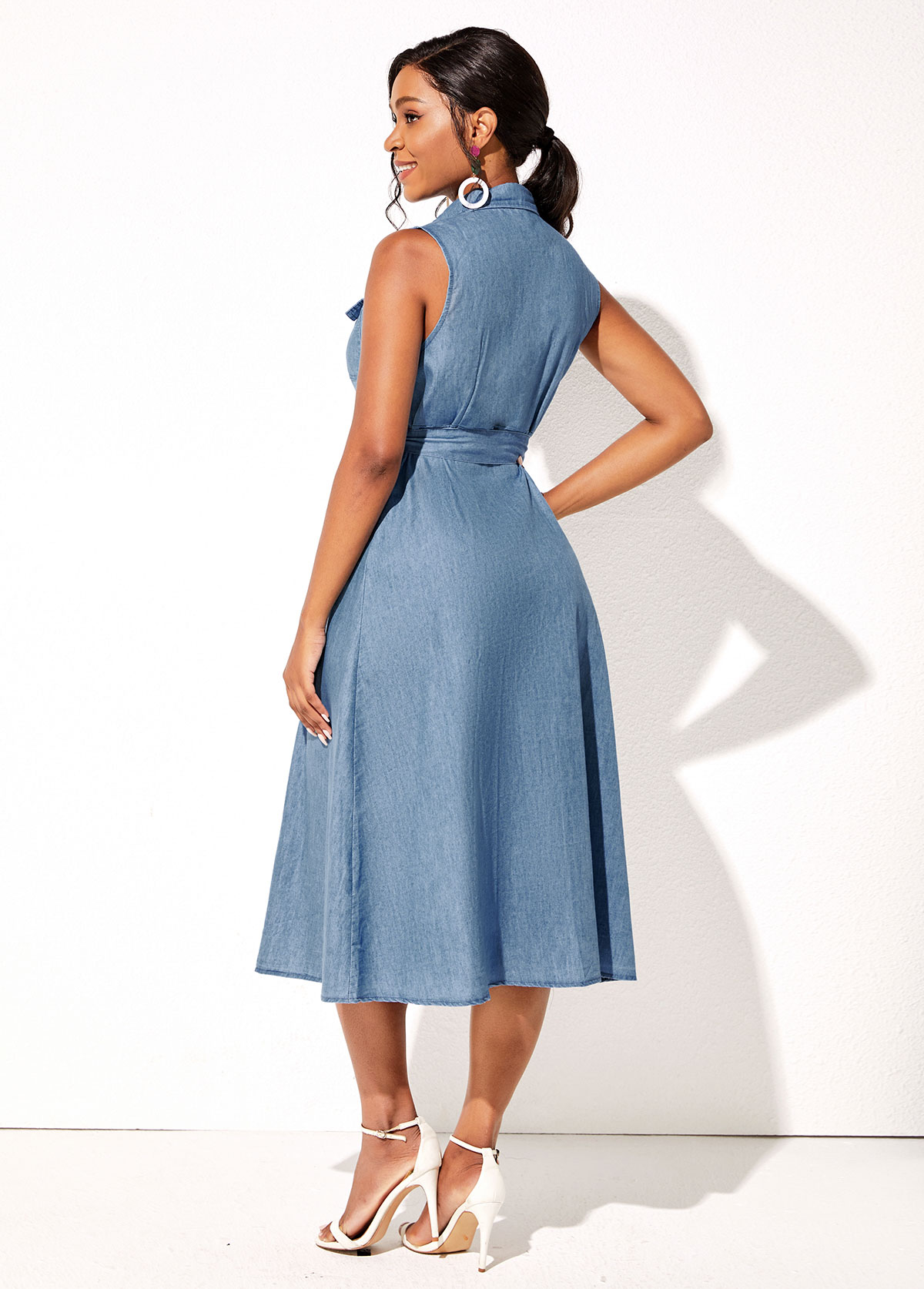 Sleeveless Turndown Collar Demin Button Up Belted Dress