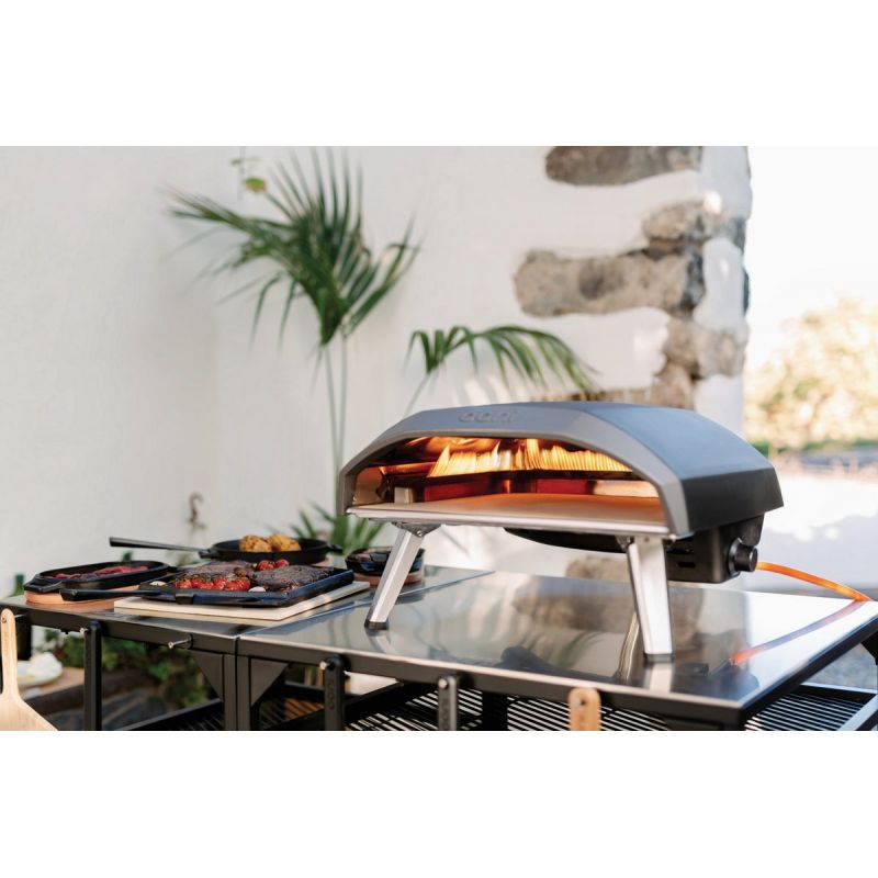 Ooni Koda 16 Gas-Powered Pizza Oven Blackamp Silver