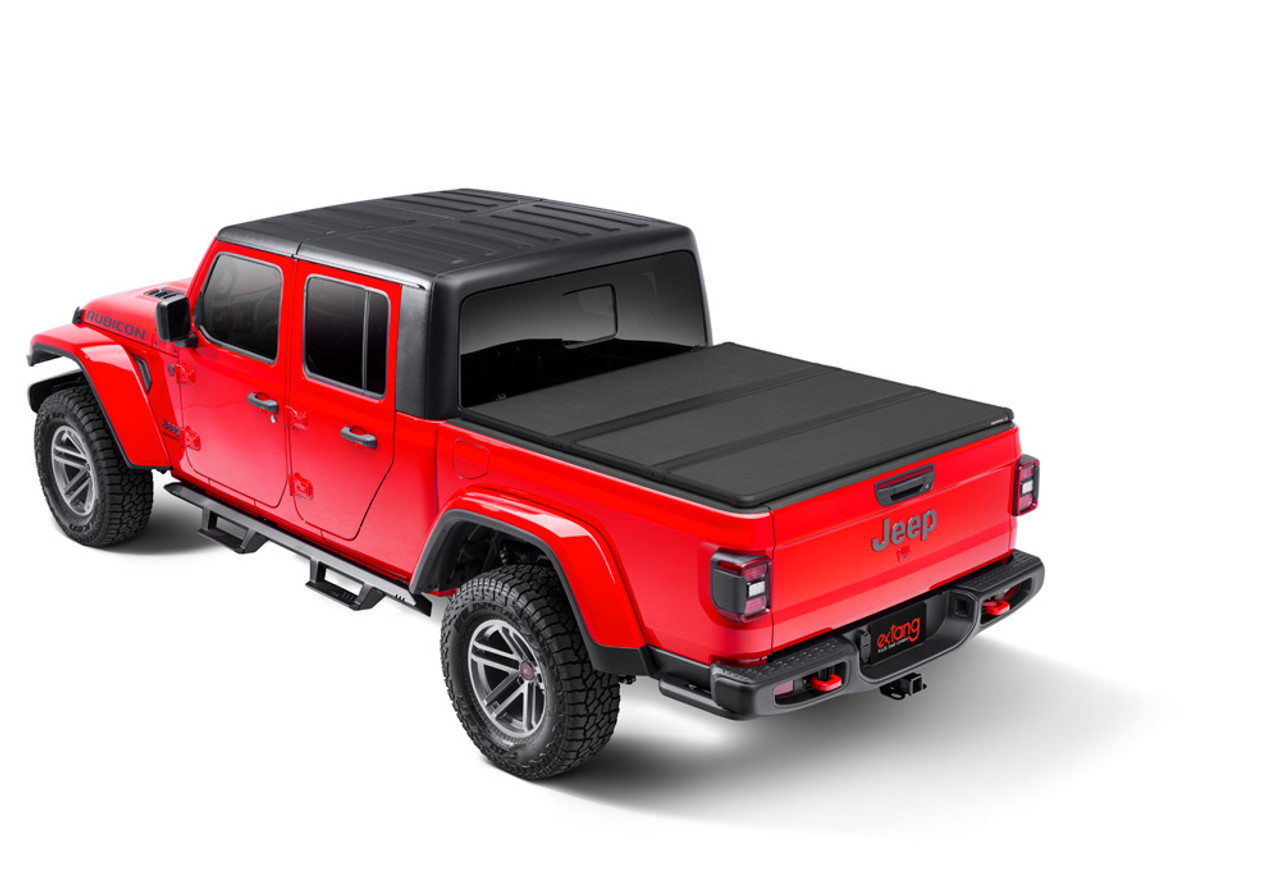 Extang Solid Fold 20  2023 Jeep Gladiator