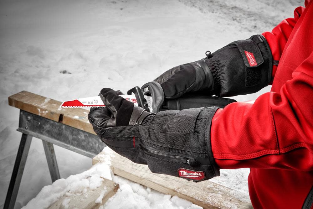 Milwaukee REDLITHIUM USB Heated Gloves L 561-21L from Milwaukee