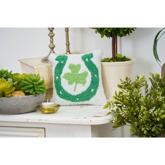 X 8 quot Horse Shoe Clover St Patrick x27 s Day Hooked Pillow