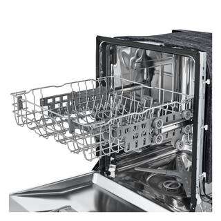 LG 24 in. in Stainless Steel Front Control Dishwasher LDFN3432T