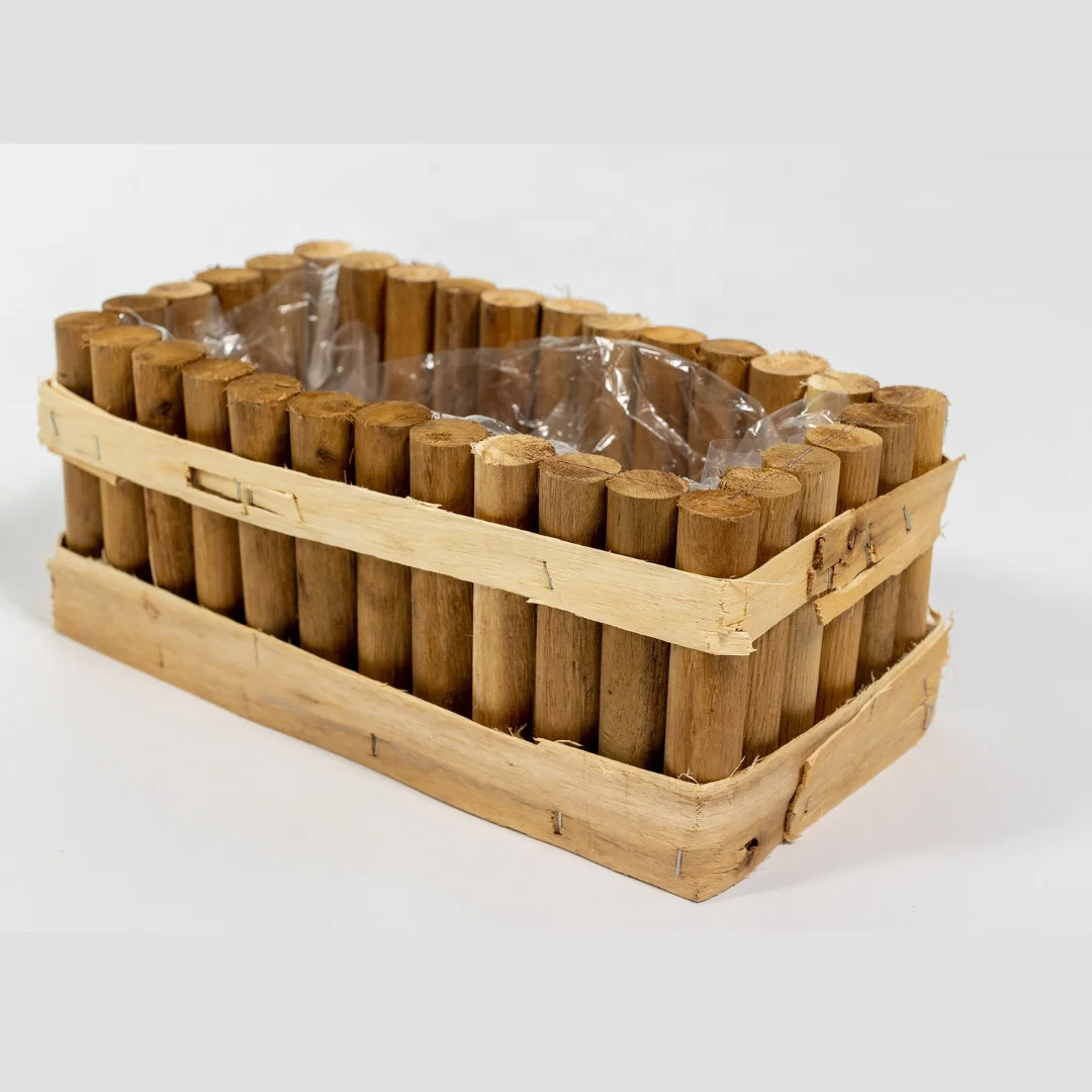 HANDCRAFTED WOODEN PLANTER BOX WITH PLASTIC INSERT AND HANDLE   UNFINISHED AND ENVIRONMENTALLY FRIENDLY