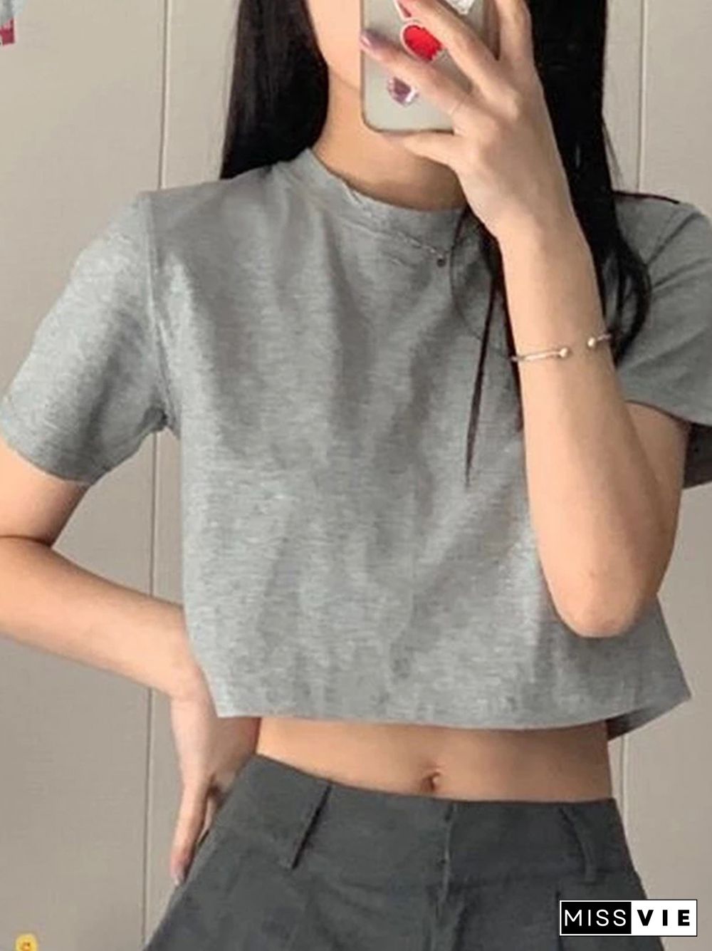 T-shirt Women Cropped Solid Sexy Minimalist Hot Sale Slim Casual Fashion Preppy Chic Basic Tops Korean Style Streetwear Popular