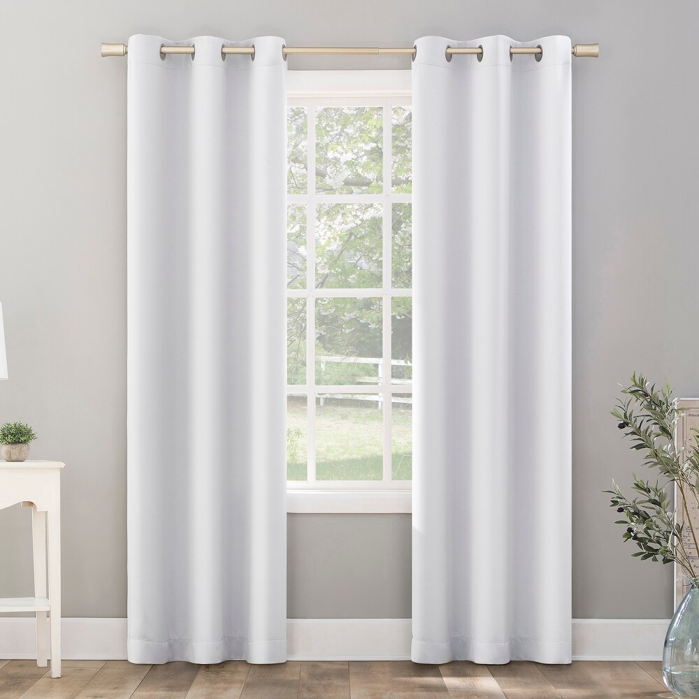 Sun Zero Riley Kids Bedroom Blackout Grommet Curtain Panel  Single Panel