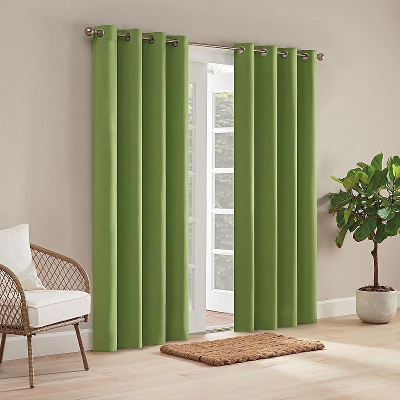 Waverly Hampton Indoor/Outdoor Solid Window Curtain