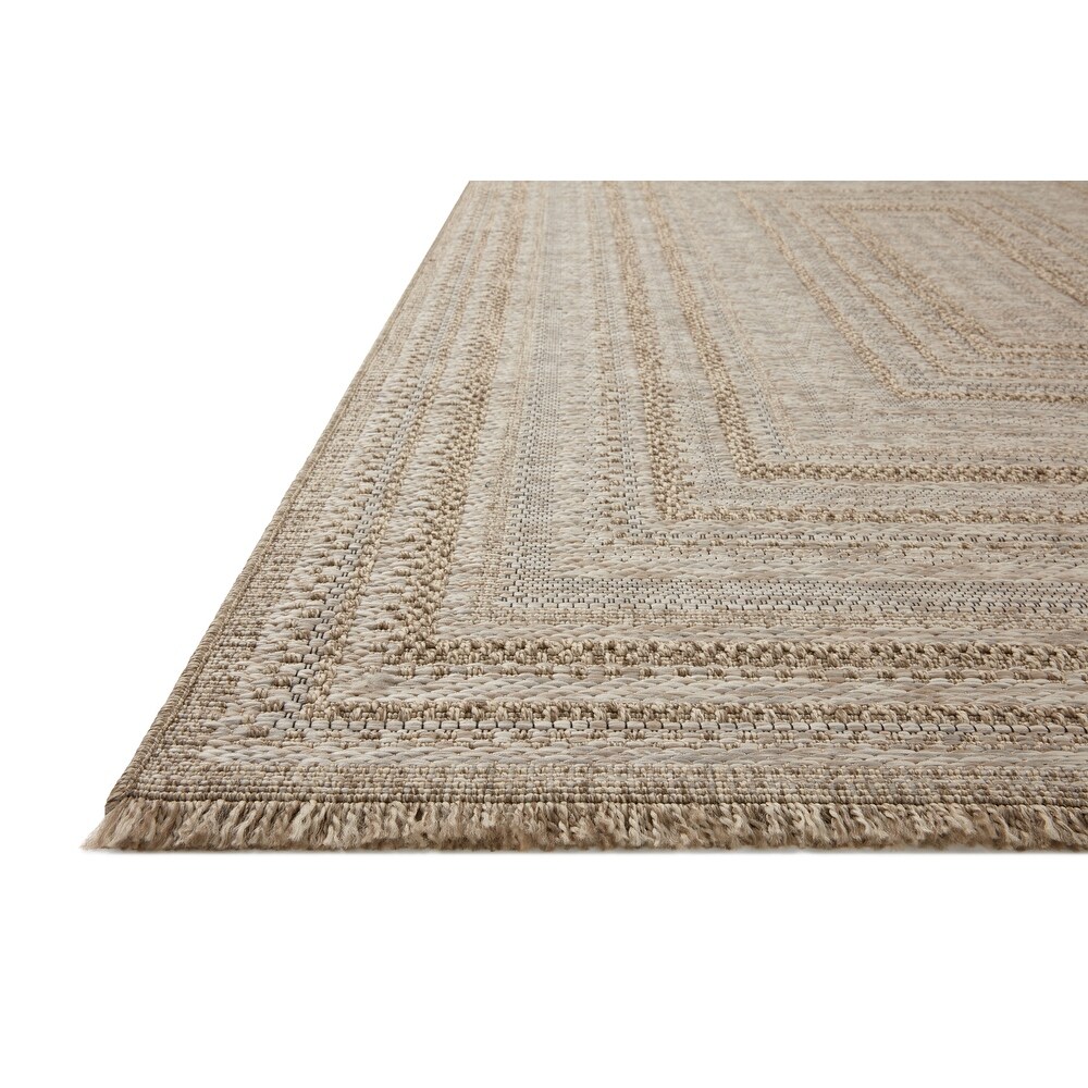 Alexander Home Dana Indoor / Outdoor Farmhouse Area Rug