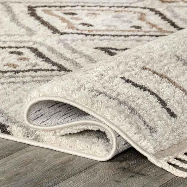 Nuloom Jaimie Lined Tassled Area Rug