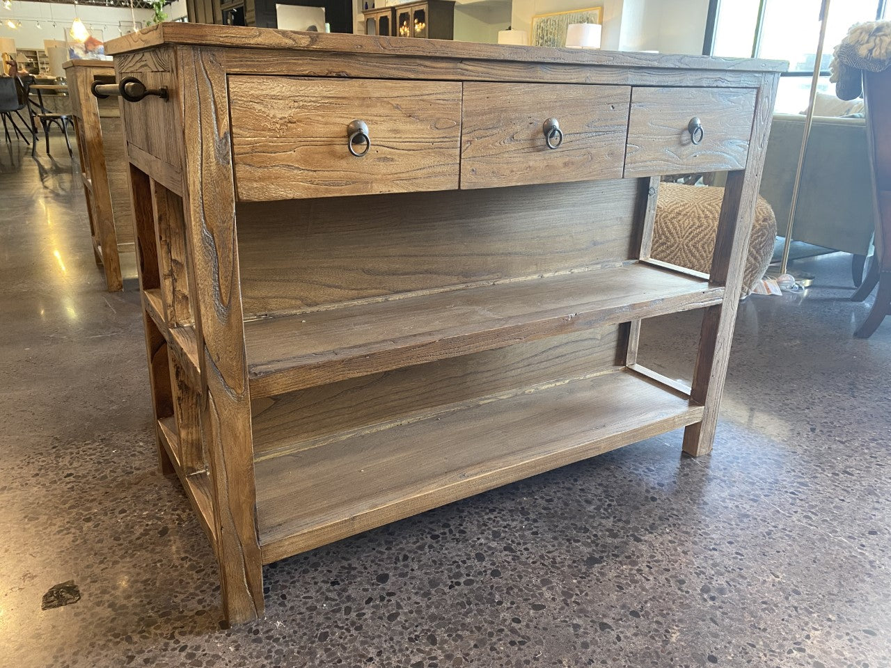 ASMARA KITCHEN ISLAND