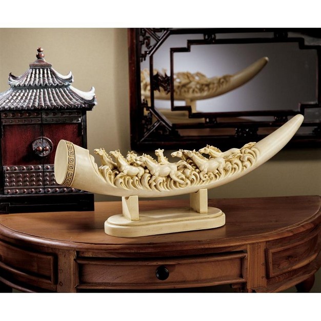 Design Toscano Galloping Horses Sculptural Oliphant Tusk Off white