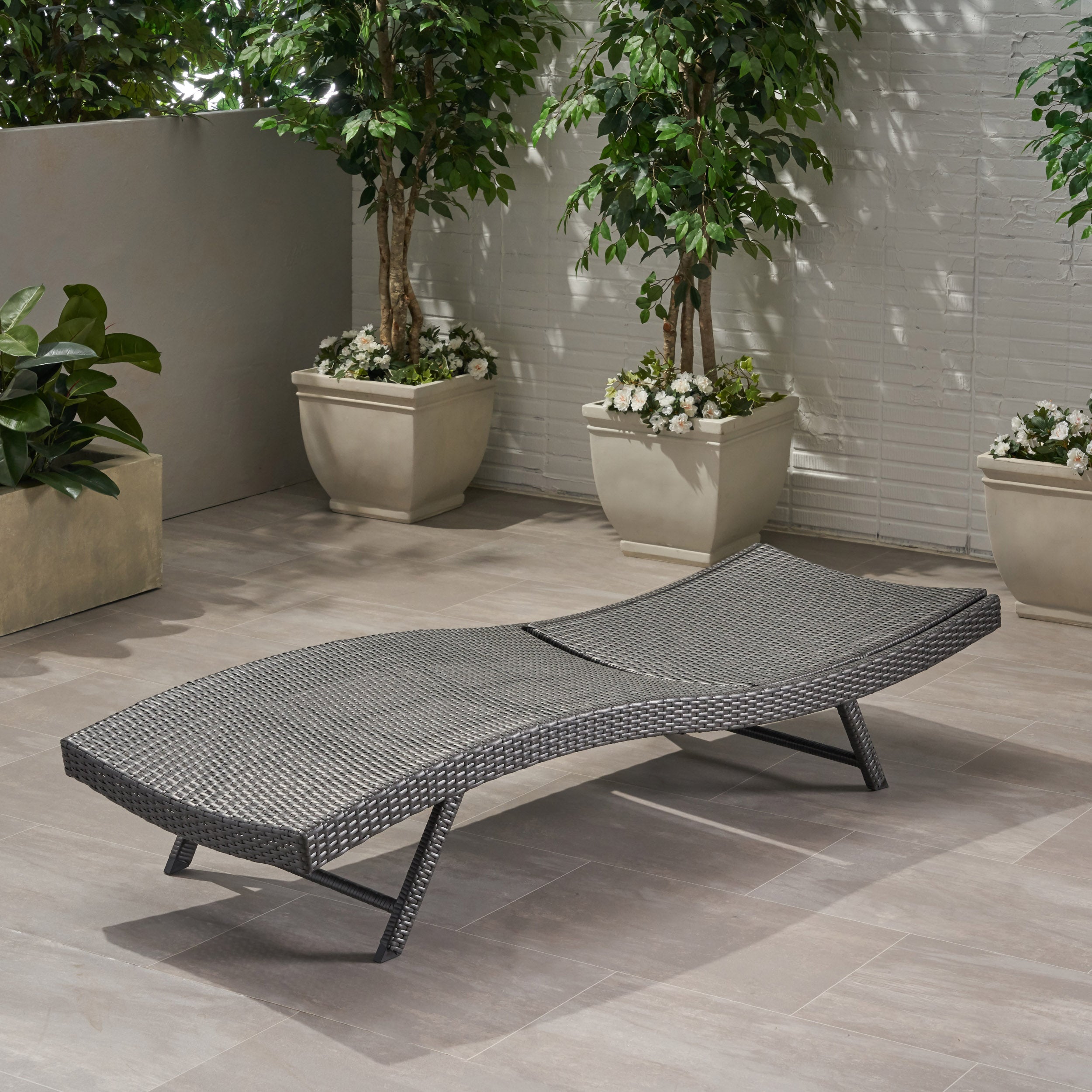 Eliana Outdoor Gray Wicker Chaise Lounge