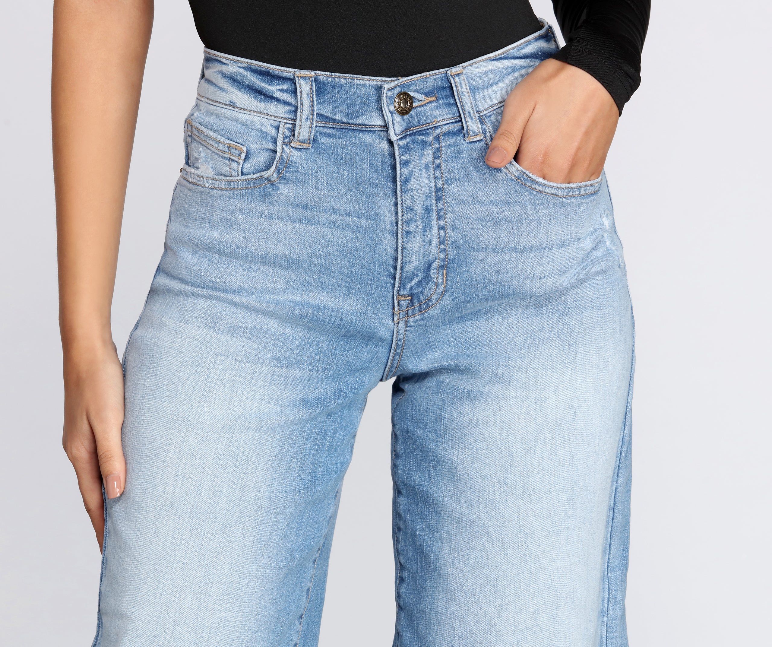 High Rise Wide Leg Crop Jeans