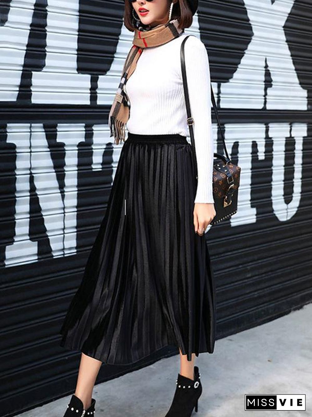 Solid Color High-Waist Pleated A-Line Skirt