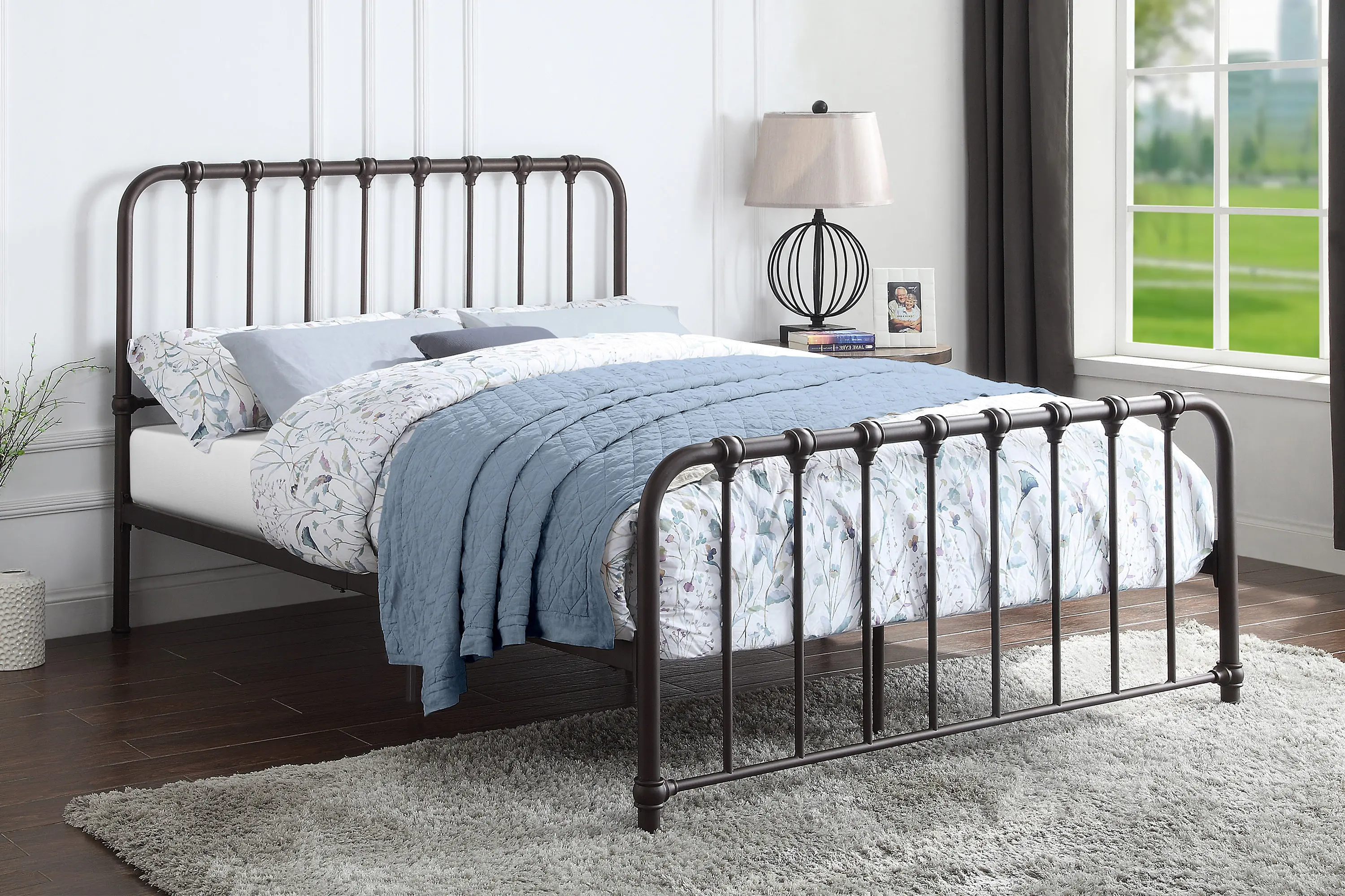 Bethany Bronze Full Metal Bed