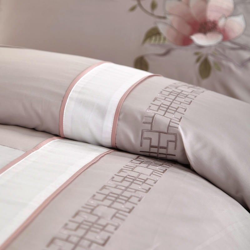 Minimalistic Flora Bedding Set