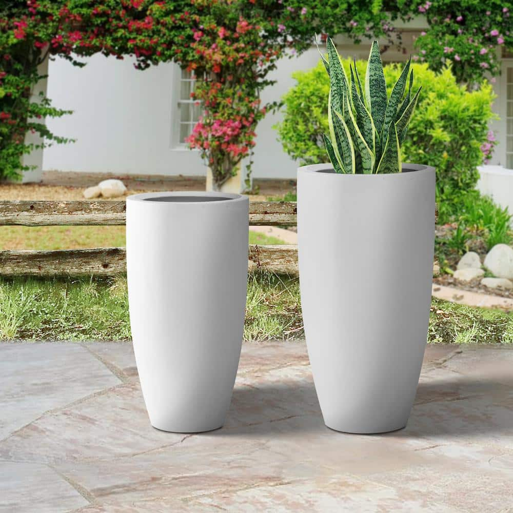 PLANTARA 32 in. and 23.6 in. H Concrete Tall Solid White planter， Large Outdoor Plant pot， Modern Tapered Flower pot for Garden PA099S2-8011