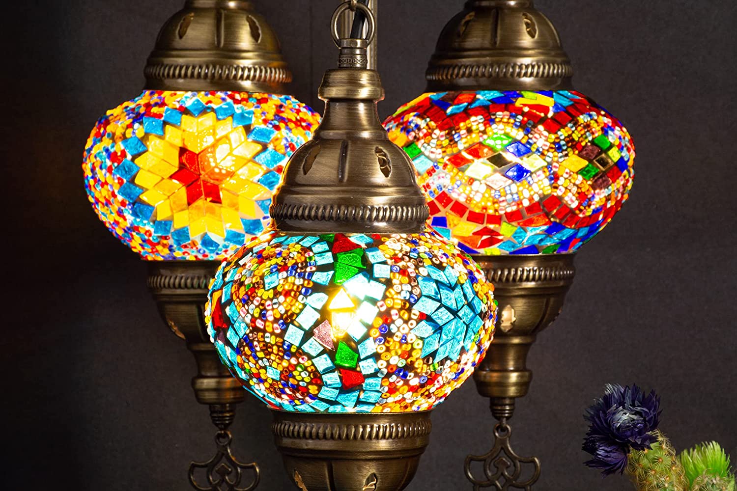 SHADY Tiffany Style Turkish Stained Glass Table Lamp  3 Globe Mosaic Moroccan Desk Light  Bohemian Vintage Bedroom Nightstand  Antique Handmade Rustic Decor Colorful Lighting (Cappadocia